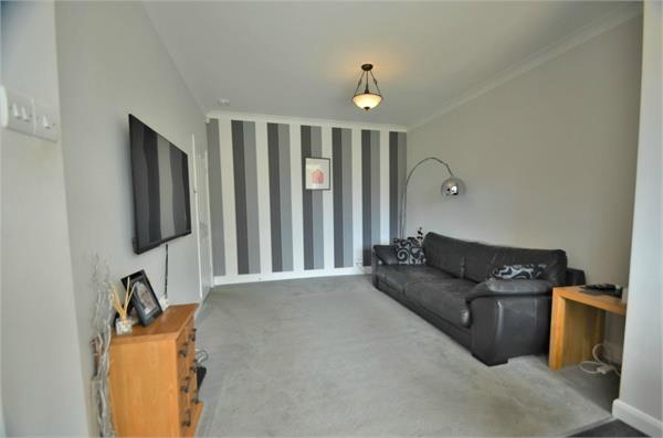 Aberdare Gardens, Mill Hill